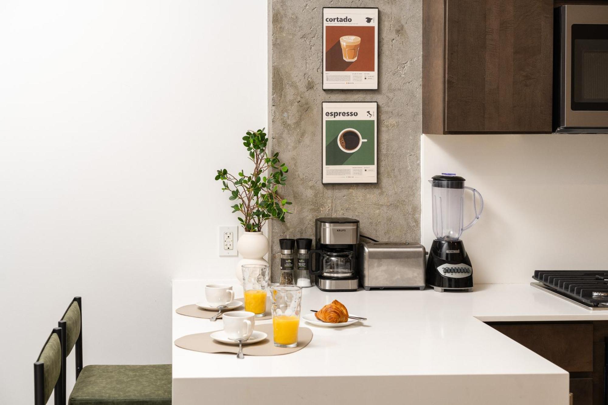 Luxury Full Floor Chelsea With Washerdryer 2bd Apartment New York